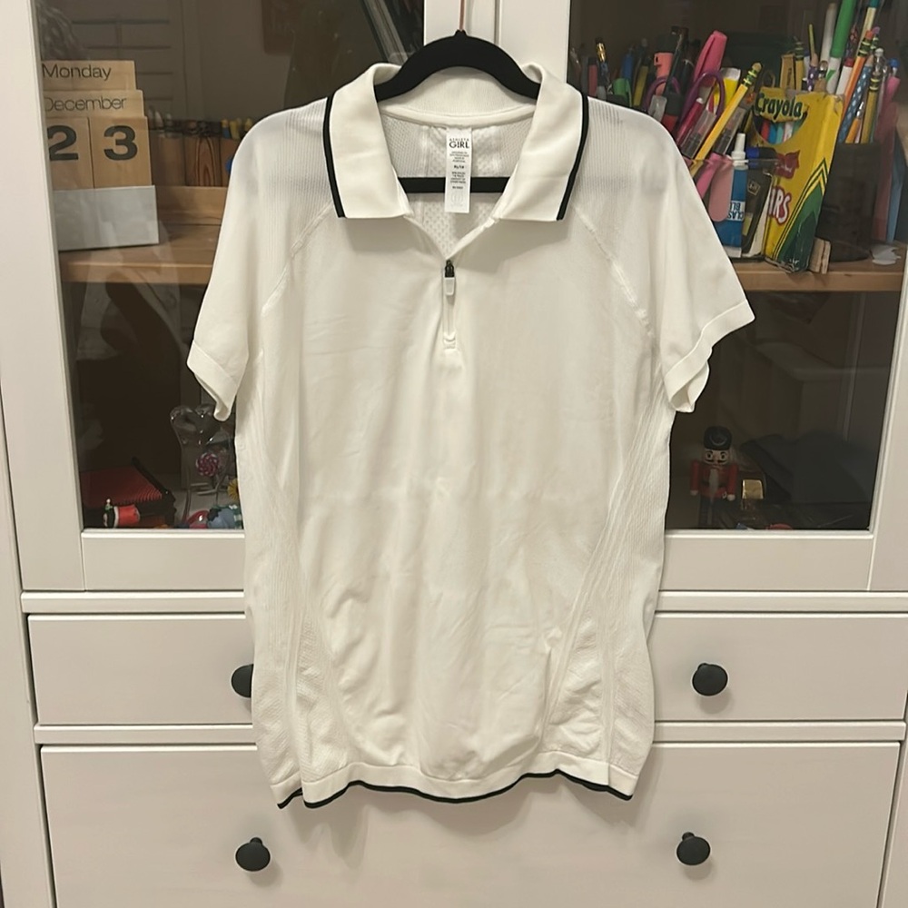 Beautiful Athleta Girl white tennis shirt XL/14, likely never worn, but tags off